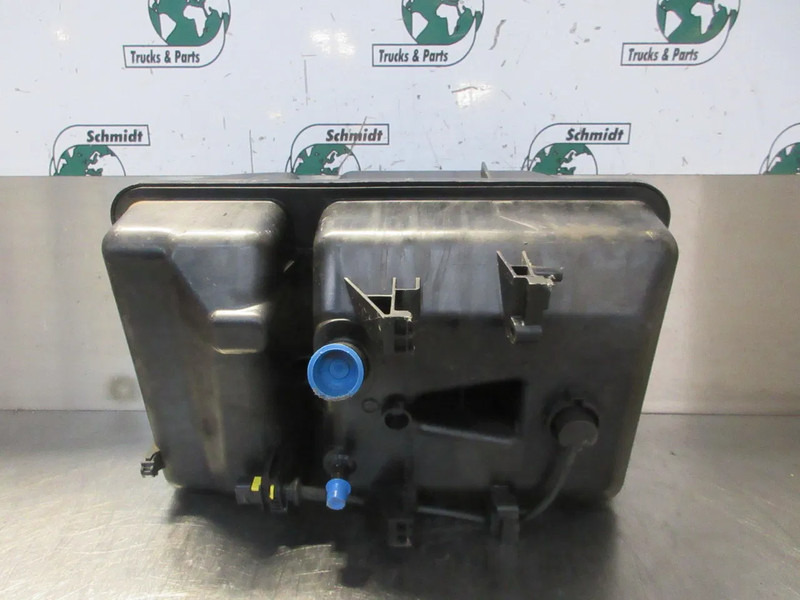 DAF 1960437 WATERTANK DAF CF XF 450 EURO 6 MODEL 2020 - Расширительный бачок для Грузовиков: фото 5 DAF 1960437 WATERTANK DAF CF XF 450 EURO 6 MODEL 2020 - Расширительный бачок для Грузовиков: фото 5