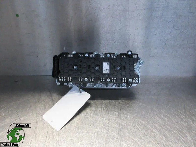 DAF 2425027 // 2396407 VENTIEL BLOK DAF XG XF CF XD NIEUWE & GEBRUIK - Сцепление и запчасти для Грузовиков: фото 1 DAF 2425027 // 2396407 VENTIEL BLOK DAF XG XF CF XD NIEUWE & GEBRUIK - Сцепление и запчасти для Грузовиков: фото 1