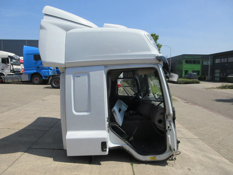 DAF DAF CF 410 EURO 6 MODEL 2021 VOOR ONDERDELEN DONOR EURO 6 - Кабина и интерьер для Грузовиков: фото 3 DAF DAF CF 410 EURO 6 MODEL 2021 VOOR ONDERDELEN DONOR EURO 6 - Кабина и интерьер для Грузовиков: фото 3