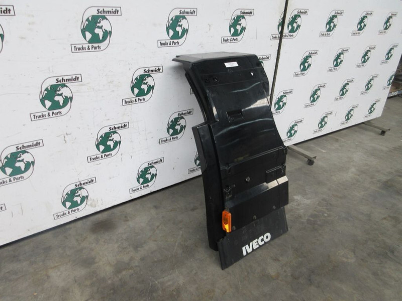 Iveco 5802763571 SPATBORD RECHTS & LINKS S WAY EURO 6 - Рама/ Шасси для Грузовиков: фото 2 Iveco 5802763571 SPATBORD RECHTS & LINKS S WAY EURO 6 - Рама/ Шасси для Грузовиков: фото 2