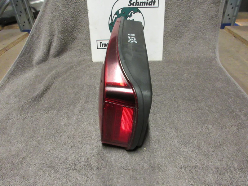 MAN 81.25225-6562 LED ACHTERLAMP MAN 18.420 EURO 6 RECHTS - Задний фонарь для Грузовиков: фото 5 MAN 81.25225-6562 LED ACHTERLAMP MAN 18.420 EURO 6 RECHTS - Задний фонарь для Грузовиков: фото 5