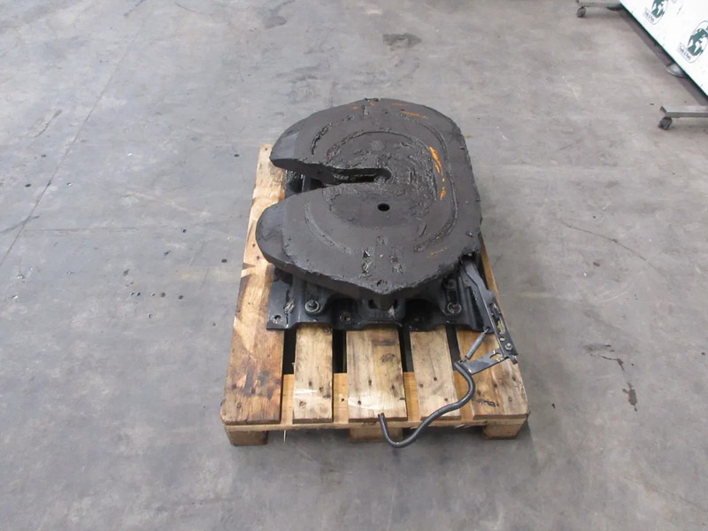 MAN 81.42710-6308 // 42KO-150-Z9 // 81.42715-0037 81.42710-6308 // 42KO-150-Z9 // 81.42715-0037 MAN 18.520 TGX MODEL 2024 - Седло для Грузовиков: фото 5 MAN 81.42710-6308 // 42KO-150-Z9 // 81.42715-0037 81.42710-6308 // 42KO-150-Z9 // 81.42715-0037 MAN 18.520 TGX MODEL 2024 - Седло для Грузовиков: фото 5