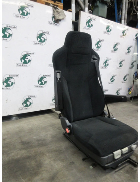 MAN 81.62307-6447 // 81.62307-6481 BESTURDES STOEL MAN TGX EURO 5 - Сиденье для Грузовиков: фото 3 MAN 81.62307-6447 // 81.62307-6481 BESTURDES STOEL MAN TGX EURO 5 - Сиденье для Грузовиков: фото 3