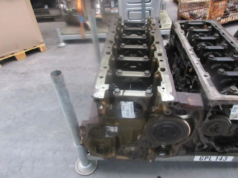 Mercedes-Benz A 002 010 65 00 ONDERBLOCK LEEG OM471.900 LA EURO 6 - Двигатель и запчасти для Грузовиков: фото 3 Mercedes-Benz A 002 010 65 00 ONDERBLOCK LEEG OM471.900 LA EURO 6 - Двигатель и запчасти для Грузовиков: фото 3