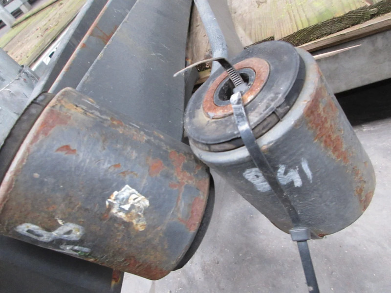 Рессорная подвеска для Грузовиков Mercedes-Benz A 967 320 00 02 BLADVEER 1 BLADS 818 EURO 6: фото 8 Рессорная подвеска для Грузовиков Mercedes-Benz A 967 320 00 02 BLADVEER 1 BLADS 818 EURO 6: фото 8