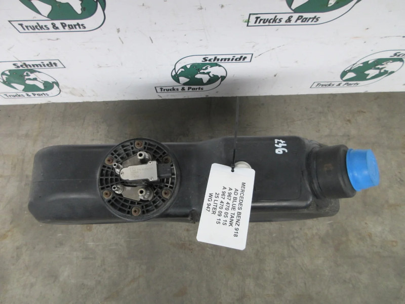 Mercedes-Benz A 967 470 09 15// A 967 470 05 15 - Топливный бак для Грузовиков: фото 5 Mercedes-Benz A 967 470 09 15// A 967 470 05 15 - Топливный бак для Грузовиков: фото 5