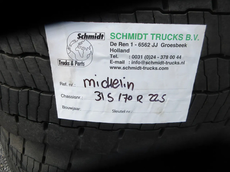 Michelin 315/70R22.5 // 2 X ACHTER BAND MET STAAL WIEL - Шина для Грузовиков: фото 5 Michelin 315/70R22.5 // 2 X ACHTER BAND MET STAAL WIEL - Шина для Грузовиков: фото 5