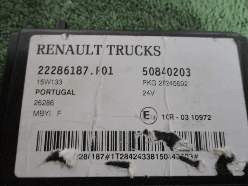 Renault 7422286187 Regeleenheid - Электрическая система для Грузовиков: фото 4 Renault 7422286187 Regeleenheid - Электрическая система для Грузовиков: фото 4