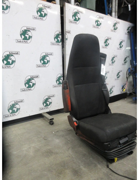 Scania 2421529 // 2421531 STOELEN SET SCANIA P 410 NGS MODEL 2020 - Сиденье для Грузовиков: фото 4 Scania 2421529 // 2421531 STOELEN SET SCANIA P 410 NGS MODEL 2020 - Сиденье для Грузовиков: фото 4