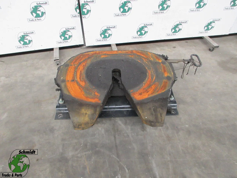 Jost JSK 37C G50-X D152 U20 JSK 37C G50-X D152 U20 KOMT VAN MAN 24.460 MODEL 2020 - Седло для Грузовиков: фото 1 Jost JSK 37C G50-X D152 U20 JSK 37C G50-X D152 U20 KOMT VAN MAN 24.460 MODEL 2020 - Седло для Грузовиков: фото 1