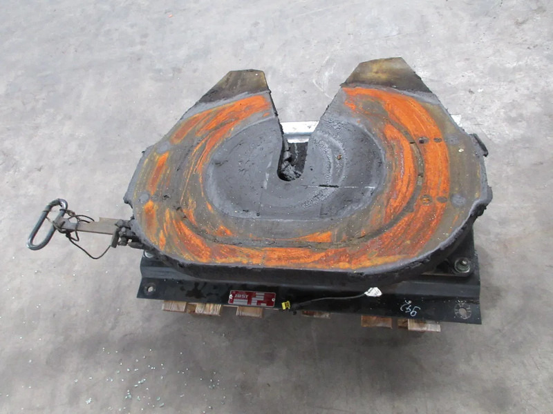 Jost JSK 37C G50-X D152 U20 JSK 37C G50-X D152 U20 KOMT VAN MAN 24.460 MODEL 2020 - Седло для Грузовиков: фото 4 Jost JSK 37C G50-X D152 U20 JSK 37C G50-X D152 U20 KOMT VAN MAN 24.460 MODEL 2020 - Седло для Грузовиков: фото 4