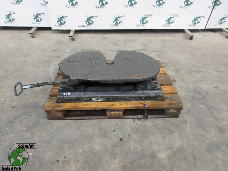 Jost JSK 40 G50-X D 152 JSK 40 G50-X D 152 KOMT VAN MAN 18.420 EURO 6 MODEL 2021 - Седло для Грузовиков: фото 1 Jost JSK 40 G50-X D 152 JSK 40 G50-X D 152 KOMT VAN MAN 18.420 EURO 6 MODEL 2021 - Седло для Грузовиков: фото 1