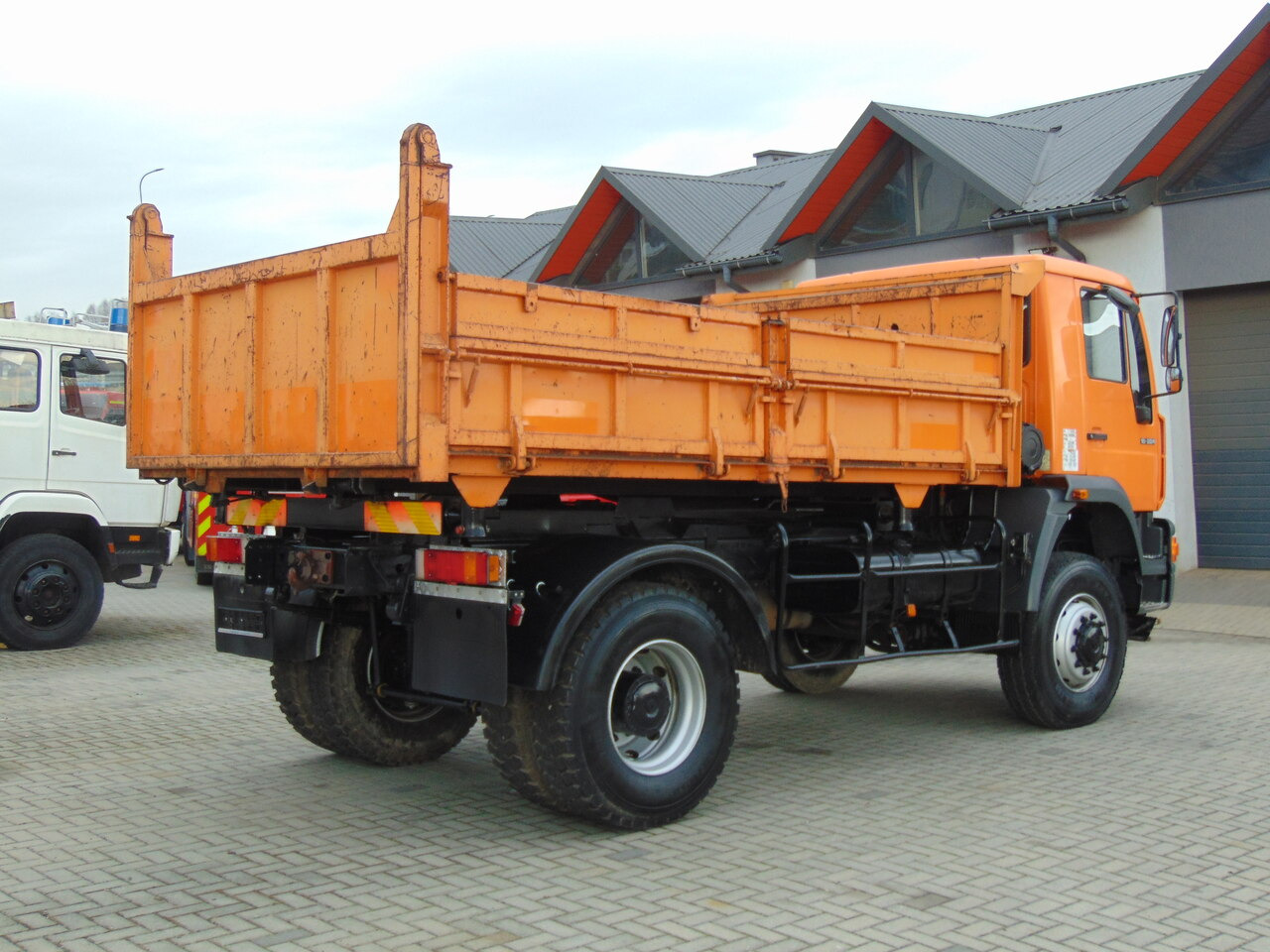 MAN 18-224 4x4 KIPER - Самосвал: фото 4 MAN 18-224 4x4 KIPER - Самосвал: фото 4
