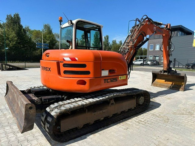 Terex TC125 - Гусеничный экскаватор: фото 4 Terex TC125 - Гусеничный экскаватор: фото 4