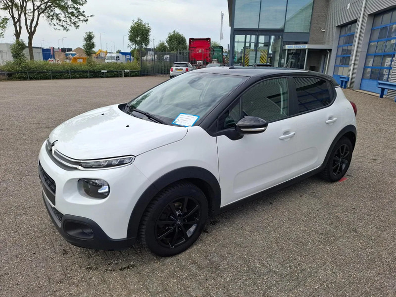 Citroën C3 C3 / NAVI / AIRCO / TEMPOMAAT / LINE DETECTION / PARKSENSORS / DAB RADIO / 120345 KM / EX BPM / MANUAL / 2020 - Хэтчбек: фото 1 Citroën C3 C3 / NAVI / AIRCO / TEMPOMAAT / LINE DETECTION / PARKSENSORS / DAB RADIO / 120345 KM / EX BPM / MANUAL / 2020 - Хэтчбек: фото 1