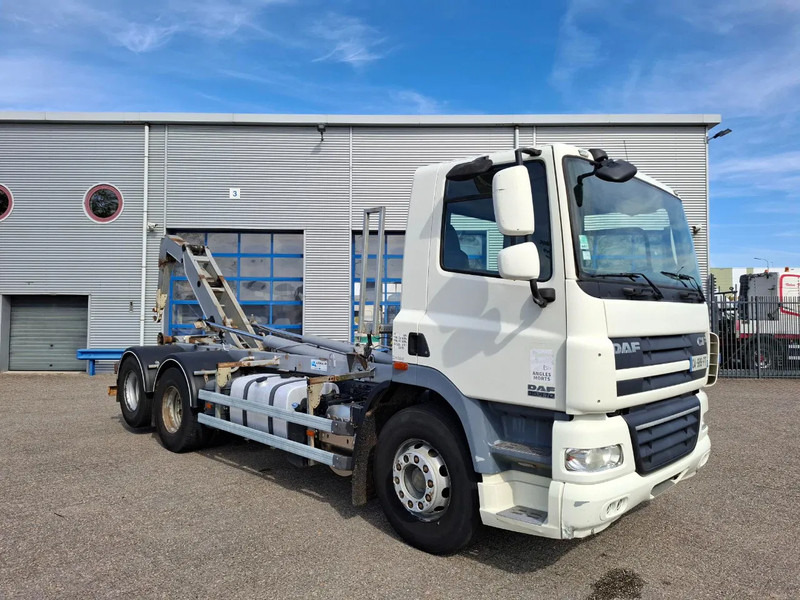 DAF CF85-410 / 6X2 / DEB / DALBY HOOK 15TON / AIRCO / ONLY:744381 KM / MANUAL / EURO-5 / 2012 - Крюковой мультилифт: фото 4 DAF CF85-410 / 6X2 / DEB / DALBY HOOK 15TON / AIRCO / ONLY:744381 KM / MANUAL / EURO-5 / 2012 - Крюковой мультилифт: фото 4