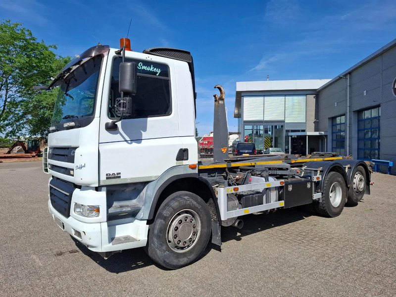 DAF CF85-430 / INTARDER / AJK HOOK SYSTEM / ONLY:431235 KM / LIFT+LENKACHSE / AIRCO / AUTOMATIC / EURO-3 / 2006 - Крюковой мультилифт: фото 2 DAF CF85-430 / INTARDER / AJK HOOK SYSTEM / ONLY:431235 KM / LIFT+LENKACHSE / AIRCO / AUTOMATIC / EURO-3 / 2006 - Крюковой мультилифт: фото 2
