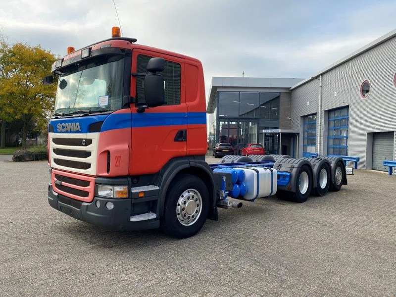 Scania G400 / 8X4 / 9TON FRONT AXLE / PTO / LIFT+LENKACHSE / ALCOA'S / AIRCO / MANUAL / EURO-5 / 2011 - Грузовик-шасси: фото 1 Scania G400 / 8X4 / 9TON FRONT AXLE / PTO / LIFT+LENKACHSE / ALCOA'S / AIRCO / MANUAL / EURO-5 / 2011 - Грузовик-шасси: фото 1