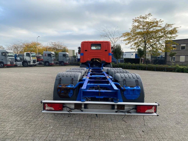 Scania G400 / 8X4 / 9TON FRONT AXLE / PTO / LIFT+LENKACHSE / ALCOA'S / AIRCO / MANUAL / EURO-5 / 2011 - Грузовик-шасси: фото 4 Scania G400 / 8X4 / 9TON FRONT AXLE / PTO / LIFT+LENKACHSE / ALCOA'S / AIRCO / MANUAL / EURO-5 / 2011 - Грузовик-шасси: фото 4