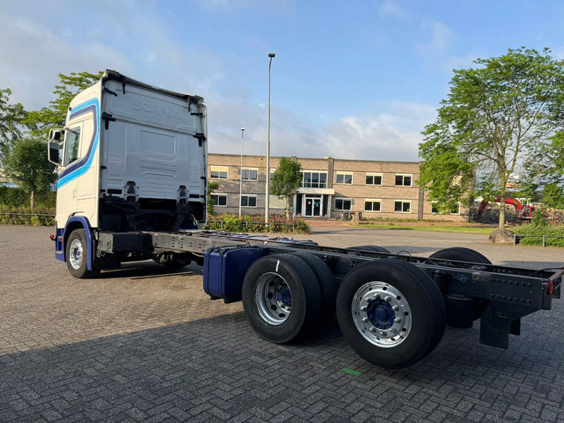 Scania NGS S500 / NL TRUCK / TUV:11-03-2026 / PARKCOOL / DOUBLE TANK / LEATHER / ALCOA / AUTOMATIC / EURO-6 / 2018 - Грузовик-шасси: фото 3 Scania NGS S500 / NL TRUCK / TUV:11-03-2026 / PARKCOOL / DOUBLE TANK / LEATHER / ALCOA / AUTOMATIC / EURO-6 / 2018 - Грузовик-шасси: фото 3