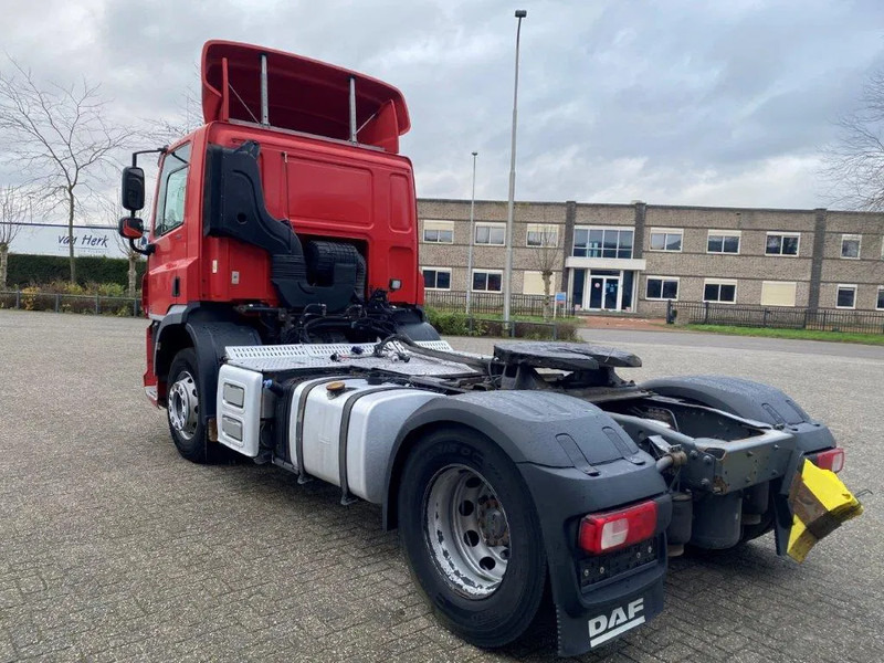 DAF CF400 / GERMAN TRUCK / DEB / ACC / LWDS / AIRCO / ONLY: 557995 KM / AUTOMATIC / EURO-6 / 2016 - Тягач: фото 3 DAF CF400 / GERMAN TRUCK / DEB / ACC / LWDS / AIRCO / ONLY: 557995 KM / AUTOMATIC / EURO-6 / 2016 - Тягач: фото 3