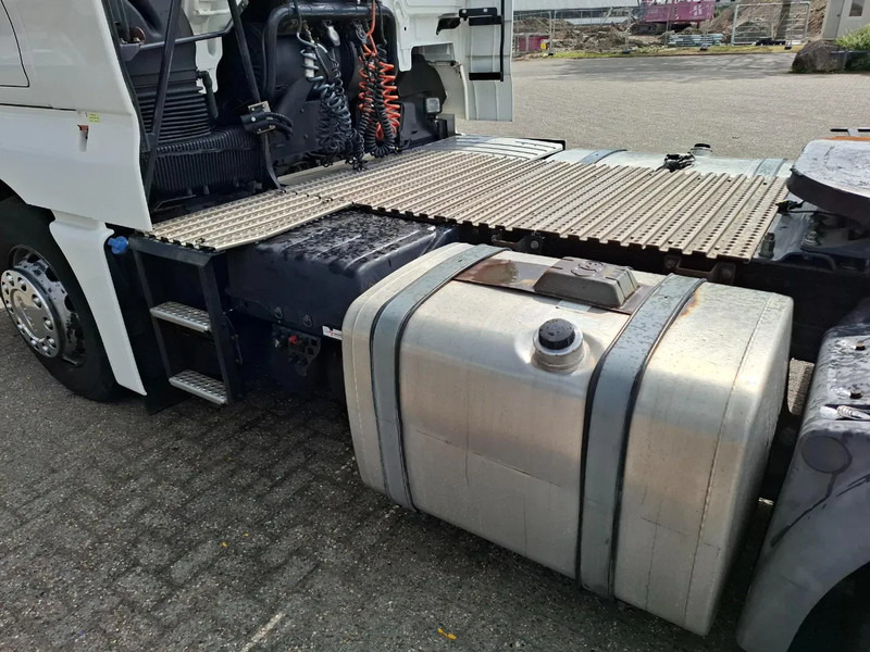 Тягач MAN TGX 18.440 / NL TRUCK / TUV:20-02-2026 / DOUBLE TANK / NAVI / FRIDGE / MICROWAVE / ACC / LWDS / AUTOMATIC / EURO-6 / 2016: фото 8