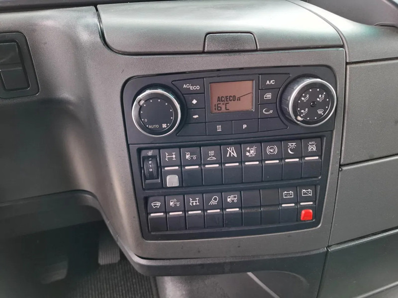 Тягач MAN TGX 18.440 / NL TRUCK / TUV:20-02-2026 / DOUBLE TANK / NAVI / FRIDGE / MICROWAVE / ACC / LWDS / AUTOMATIC / EURO-6 / 2016: фото 19
