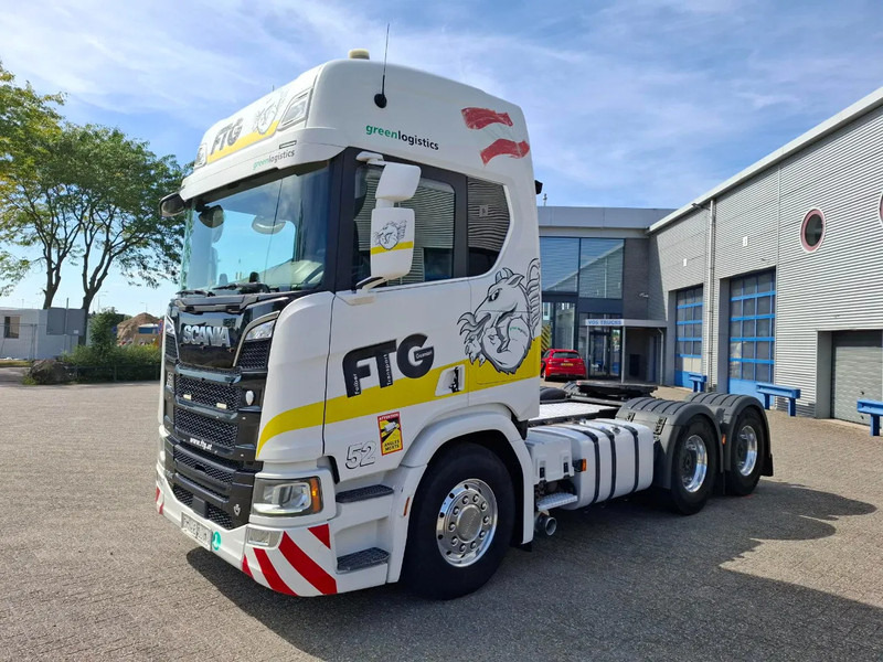 Scania NGS R650 V8 / 6X4 / RETARDER / 2X BIG AXLE / PARKCOOL / DOUBLE TANK / INLINER / FULL-AIR / ALCOA / LEATHER / NAVI / GEN2 V2 / EU - Тягач: фото 1 Scania NGS R650 V8 / 6X4 / RETARDER / 2X BIG AXLE / PARKCOOL / DOUBLE TANK / INLINER / FULL-AIR / ALCOA / LEATHER / NAVI / GEN2 V2 / EU - Тягач: фото 1