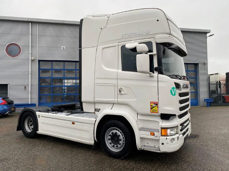 Scania R520 / AUTOMATIC / RETARDER / NAVI /LWDS / PARK-COOL / EURO-6 / 2017 - Тягач: фото 2 Scania R520 / AUTOMATIC / RETARDER / NAVI /LWDS / PARK-COOL / EURO-6 / 2017 - Тягач: фото 2