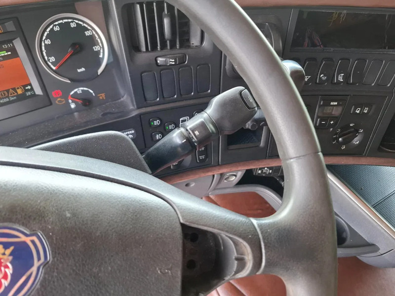 Тягач Scania R560 V8 / BOOGIE / HYDRAULICS / FULL-AIR / AUTOMATIC / EURO-5 / 2012: фото 18