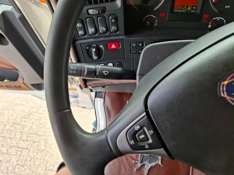 Тягач Scania R560 V8 / BOOGIE / HYDRAULICS / FULL-AIR / AUTOMATIC / EURO-5 / 2012: фото 17