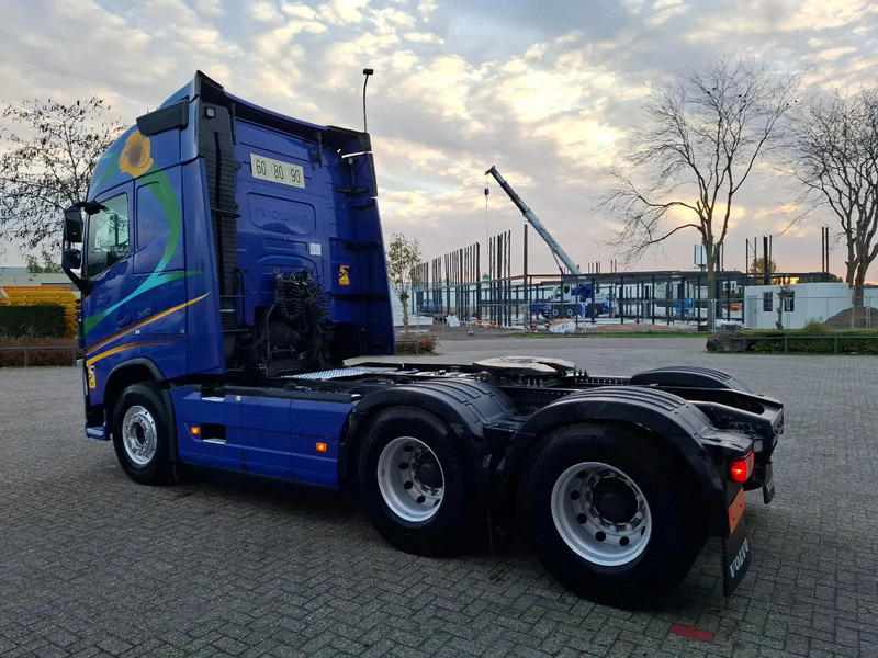 Volvo FH4-540 / VEB+ / RETARDER / 60TON / I-PARKCOOL / DOUBLE TANK / TUV:06-05-2026 / INLINER / FULL-AIR / AUTOMATIC / EURO-6 / 2018 - Тягач: фото 3 Volvo FH4-540 / VEB+ / RETARDER / 60TON / I-PARKCOOL / DOUBLE TANK / TUV:06-05-2026 / INLINER / FULL-AIR / AUTOMATIC / EURO-6 / 2018 - Тягач: фото 3