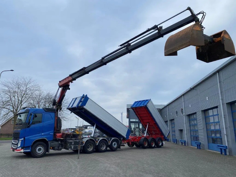Volvo FH4-500 / HMF 3220K-RC / REMOTE / ROTATOR / 3SIDE TIPPER / DYNAMIC STEERING / ONLY:302623 KM / AUTOMATIC / EURO-6 / 2017 - Автоманипулятор: фото 1 Volvo FH4-500 / HMF 3220K-RC / REMOTE / ROTATOR / 3SIDE TIPPER / DYNAMIC STEERING / ONLY:302623 KM / AUTOMATIC / EURO-6 / 2017 - Автоманипулятор: фото 1