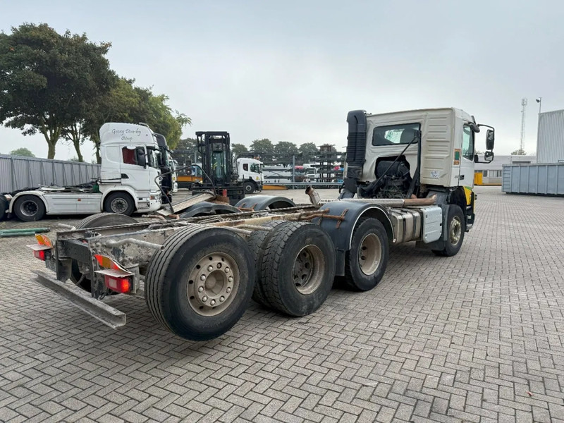 Volvo FMX 450 / ENGINE RUNNING / 8X4 / VEB / ONLY:260642 KM / PTO / LIFT+LENKACHSE / ALCOA / AUTOMATIC / EURO-6 / 2014 - Грузовик-шасси: фото 5 Volvo FMX 450 / ENGINE RUNNING / 8X4 / VEB / ONLY:260642 KM / PTO / LIFT+LENKACHSE / ALCOA / AUTOMATIC / EURO-6 / 2014 - Грузовик-шасси: фото 5