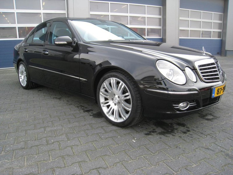 Mercedes-Benz E-Klasse 280 CDI, Sport - Седан: фото 1 Mercedes-Benz E-Klasse 280 CDI, Sport - Седан: фото 1