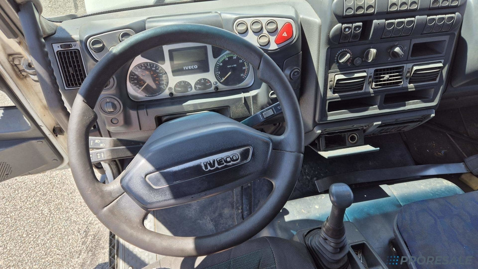 IVECO EUROCARGO ML 80E17 - valník - Грузовик бортовой/ Платформа: фото 5 IVECO EUROCARGO ML 80E17 - valník - Грузовик бортовой/ Платформа: фото 5