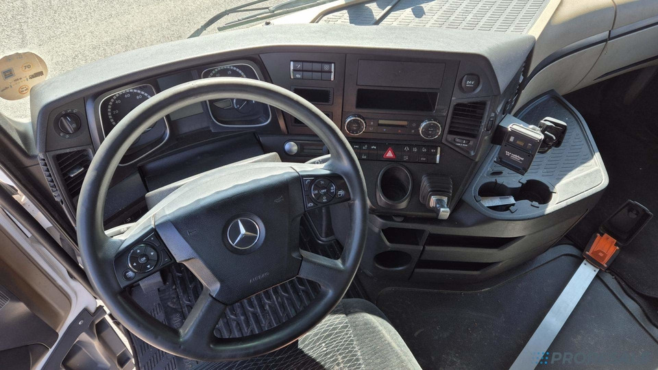 Тентованный грузовик MERCEDES-BENZ ACTROS 2542 6X2 EURO 6 velkoobjemová souprava - prodejné jen s přívěsem PANAV P0465Z - cena je za celou soupravu: фото 6