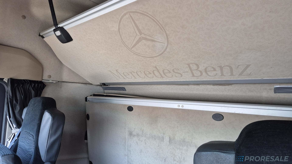 Тентованный грузовик MERCEDES-BENZ ACTROS 2542 6X2 EURO 6 velkoobjemová souprava - prodejné jen s přívěsem PANAV P0465Z - cena je za celou soupravu: фото 8