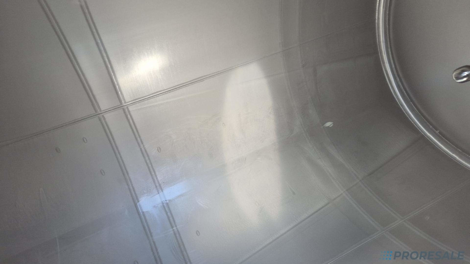 OSTATNÍ SEKA SPSTT/11C/38A1 - Potravinářská cisterna výpustná 31 m3 - 3 komory - Полуприцеп-цистерна: фото 5 OSTATNÍ SEKA SPSTT/11C/38A1 - Potravinářská cisterna výpustná 31 m3 - 3 komory - Полуприцеп-цистерна: фото 5