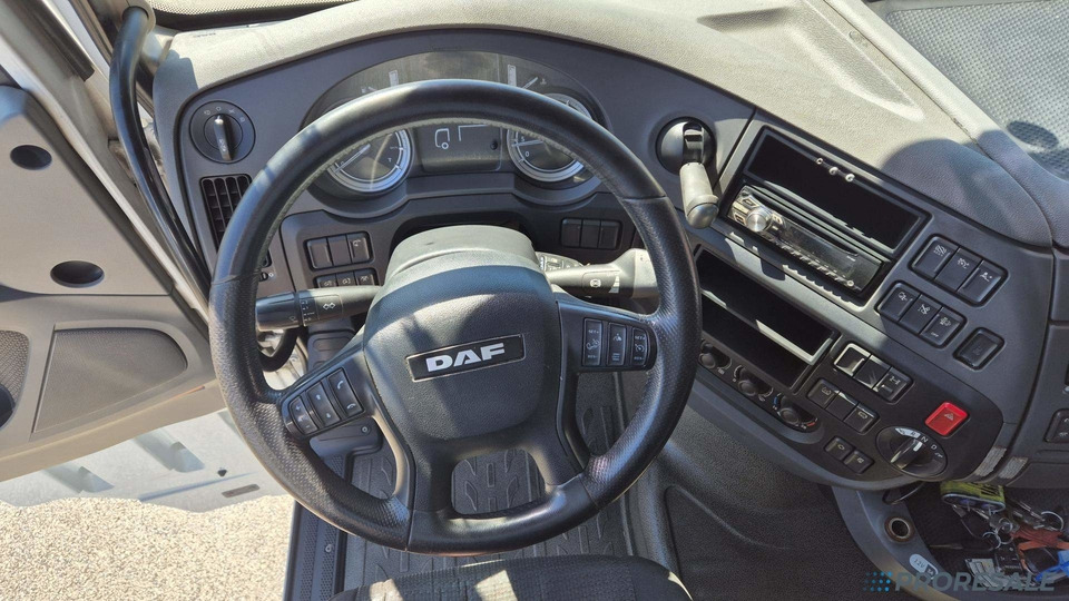 DAF XF 460 FT SSC EURO 6 - Тягач: фото 4 DAF XF 460 FT SSC EURO 6 - Тягач: фото 4