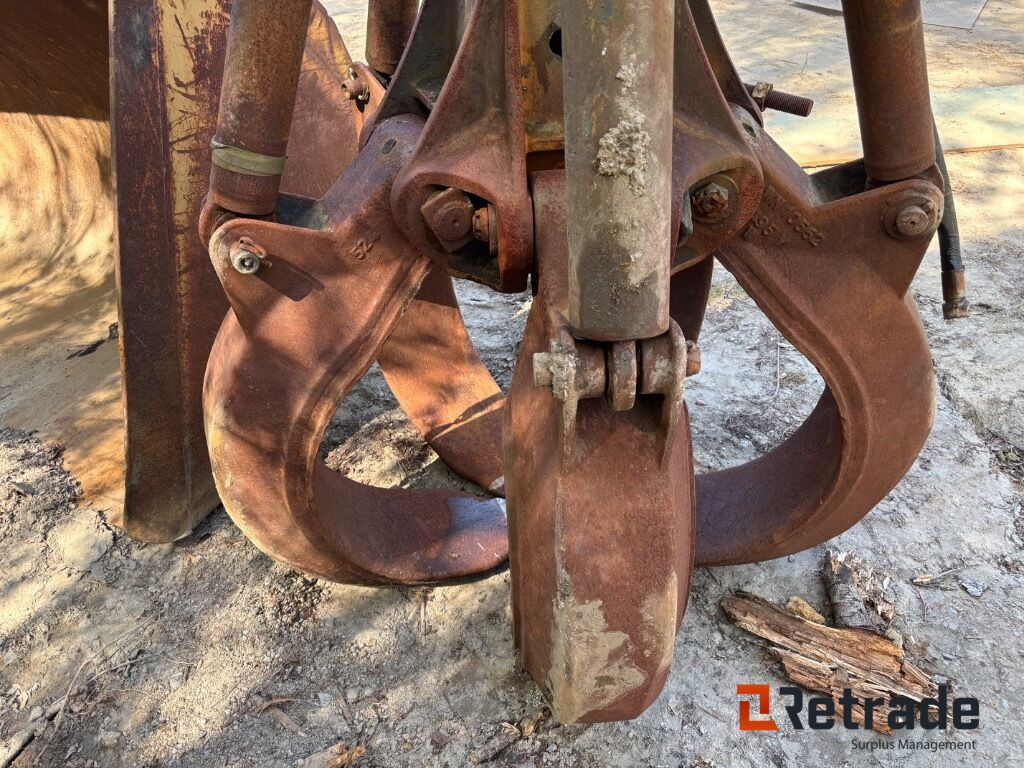 2 stk Fuchs Grabb, følger med en dele grabb også - Строительное оборудование: фото 5 2 stk Fuchs Grabb, følger med en dele grabb også - Строительное оборудование: фото 5