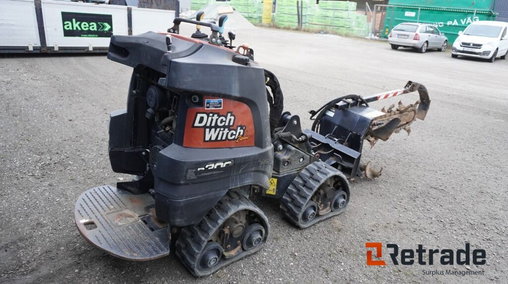 Ditch Witch Zhan R300 5 Redskap - Строительное оборудование: фото 3 Ditch Witch Zhan R300 5 Redskap - Строительное оборудование: фото 3