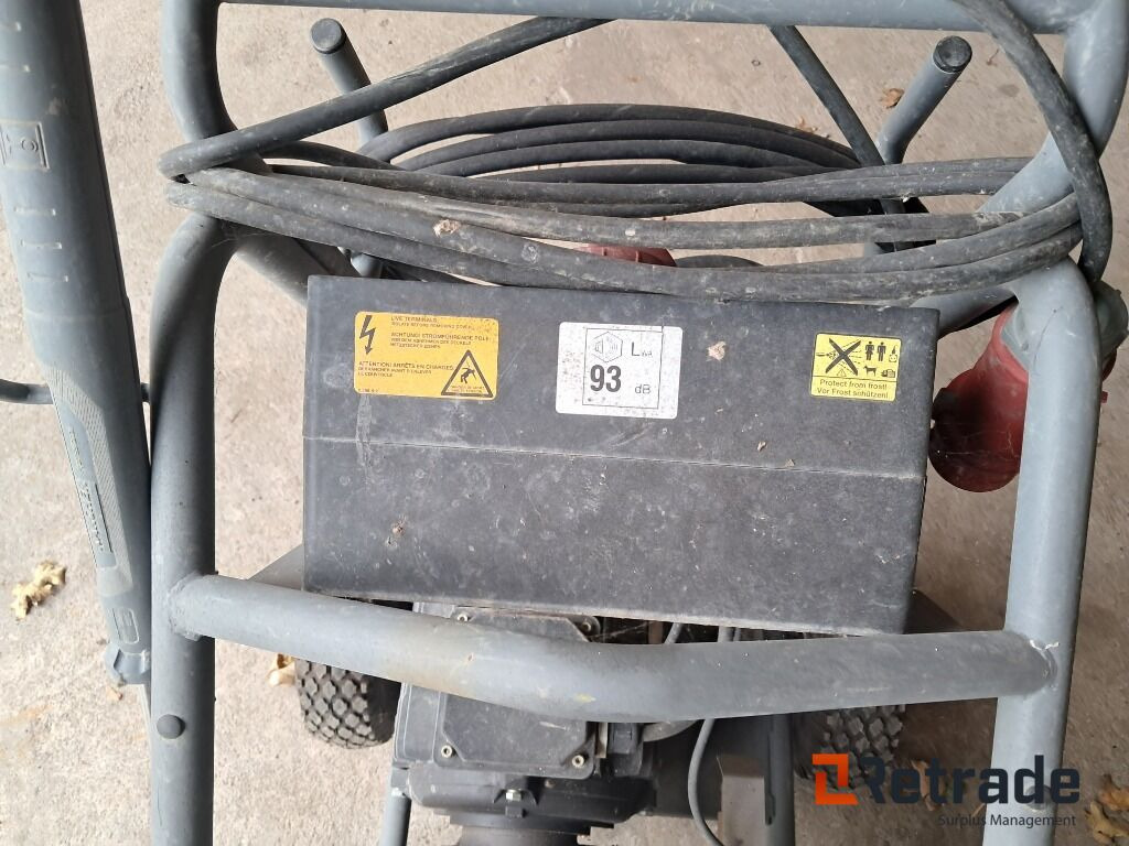 Мойка высокого давления Højtrykrenser Kärcher Professional HD 20/15-4: фото 9 Мойка высокого давления Højtrykrenser Kärcher Professional HD 20/15-4: фото 9