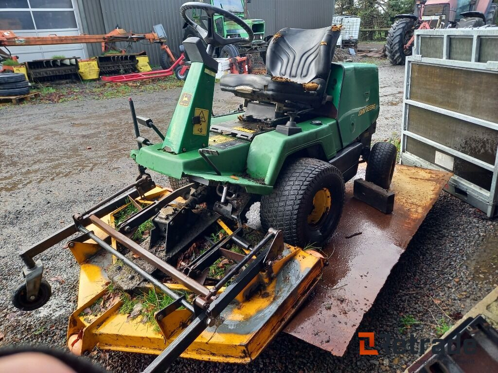 John Deere F725 klipper - Газонокосилка: фото 1 John Deere F725 klipper - Газонокосилка: фото 1