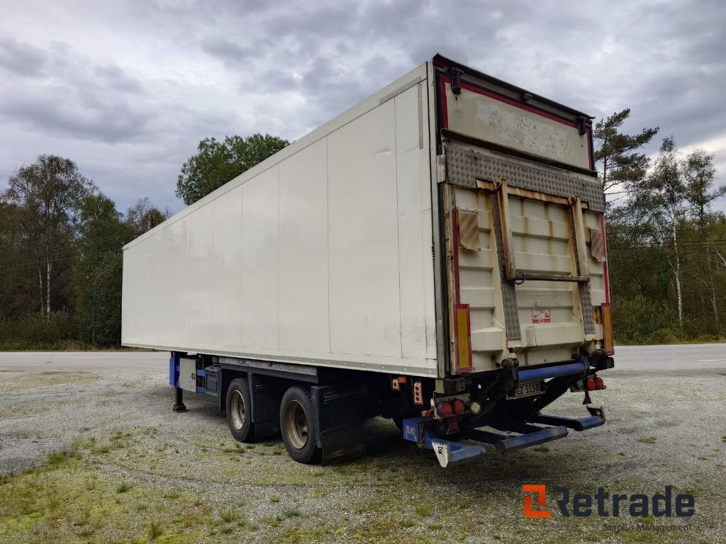 Kjøletralle / refrigerated transport Schmitz CARGOBULL SKO 20/LZG-13.4 FP 80/45 Nylig EU-godkjent - Полуприцеп-рефрижератор: фото 3 Kjøletralle / refrigerated transport Schmitz CARGOBULL SKO 20/LZG-13.4 FP 80/45 Nylig EU-godkjent - Полуприцеп-рефрижератор: фото 3