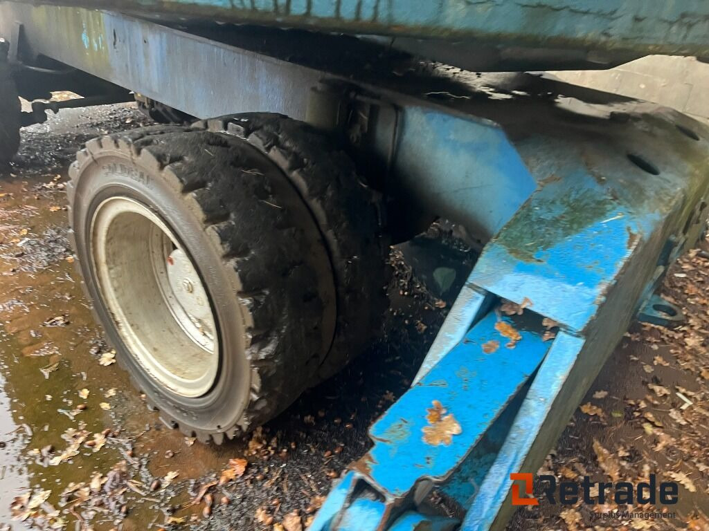 Перегружатель Knusnings- og sorteringsudstyr FUCHS MHL 320 - Skrot sorteringskran: фото 16 Перегружатель Knusnings- og sorteringsudstyr FUCHS MHL 320 - Skrot sorteringskran: фото 16