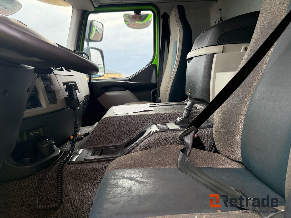 Грузовик с закрытым кузовом Lastbil VOLVO FE: фото 7