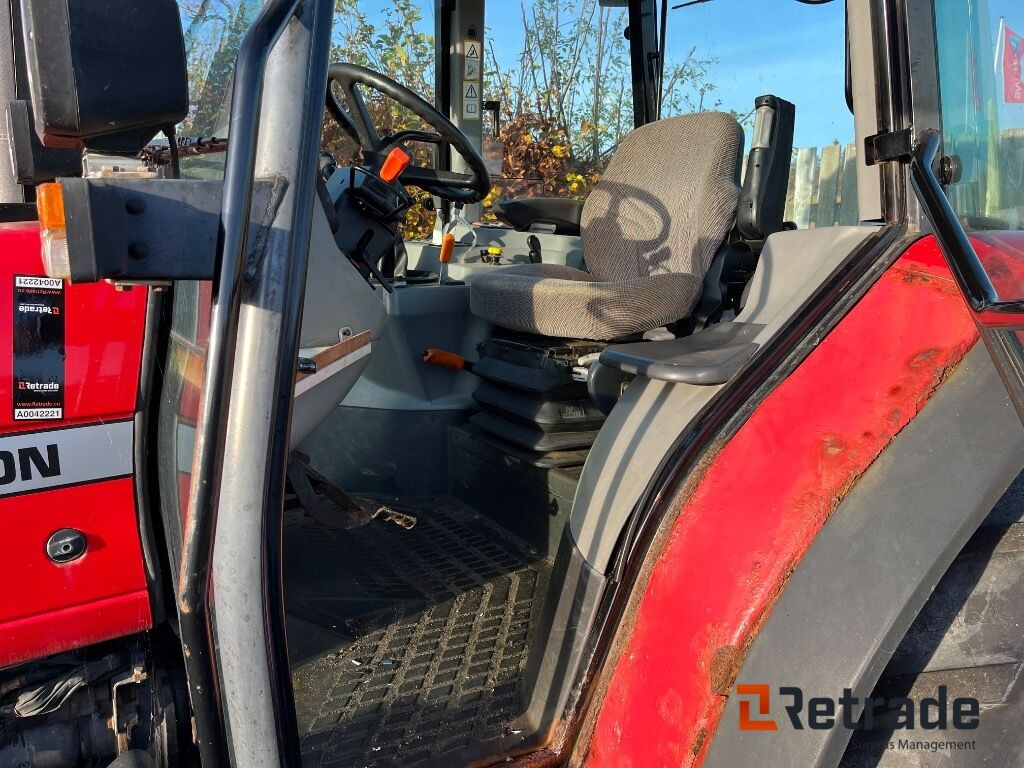 MASSEY FERGUSON MF 4355 4WD med HEVA frontlift. - Трактор: фото 5 MASSEY FERGUSON MF 4355 4WD med HEVA frontlift. - Трактор: фото 5