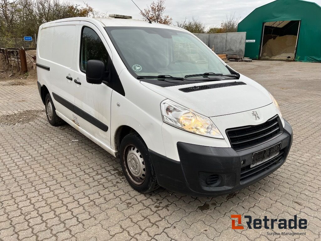 PEUGEOT EXPERT 2.0 HDi 128 hk L1H1 Kassevogn. - Легковой автомобиль: фото 2 PEUGEOT EXPERT 2.0 HDi 128 hk L1H1 Kassevogn. - Легковой автомобиль: фото 2