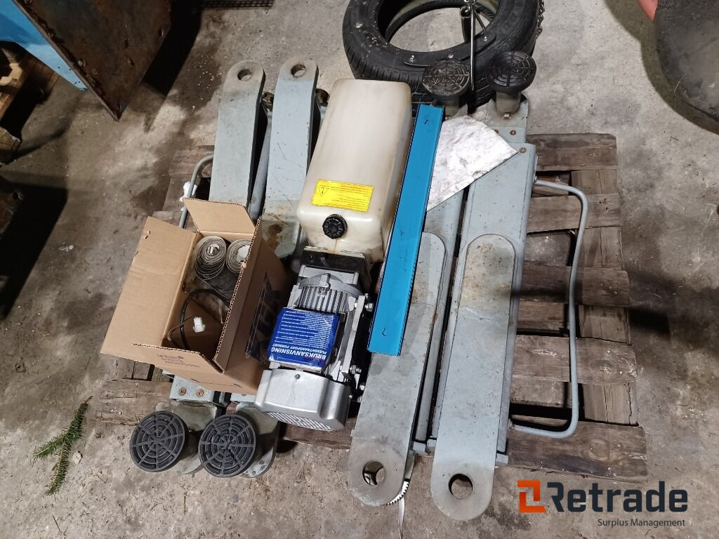 Промышленное оборудование Verkstedutstyr Løftebukk EAE EE-6215E: фото 13 Промышленное оборудование Verkstedutstyr Løftebukk EAE EE-6215E: фото 13